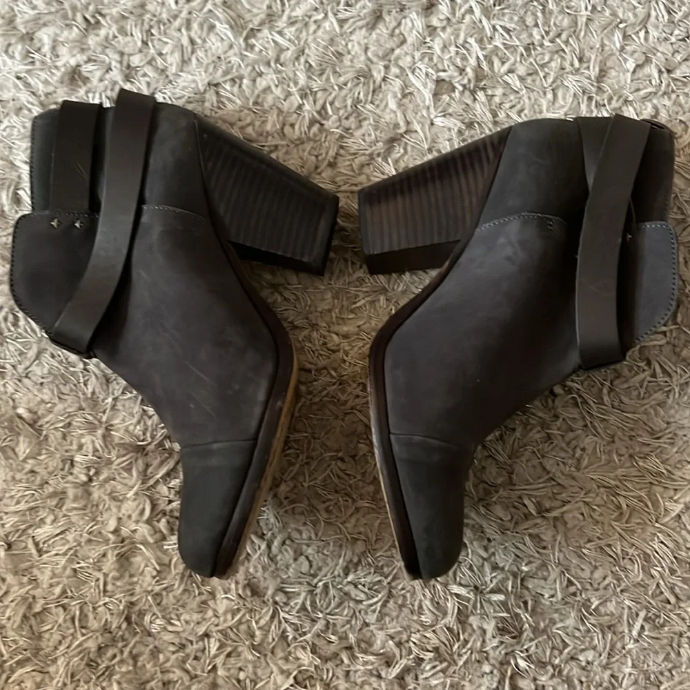 Rag and Bone Harrow Boots Grey size 9.5 - Picture 2 of 7